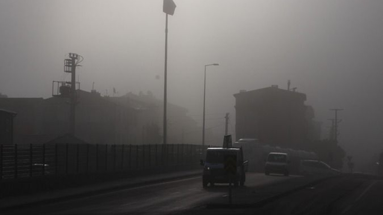 Kocaeli güne YOĞUN SİSLE BAŞLADI