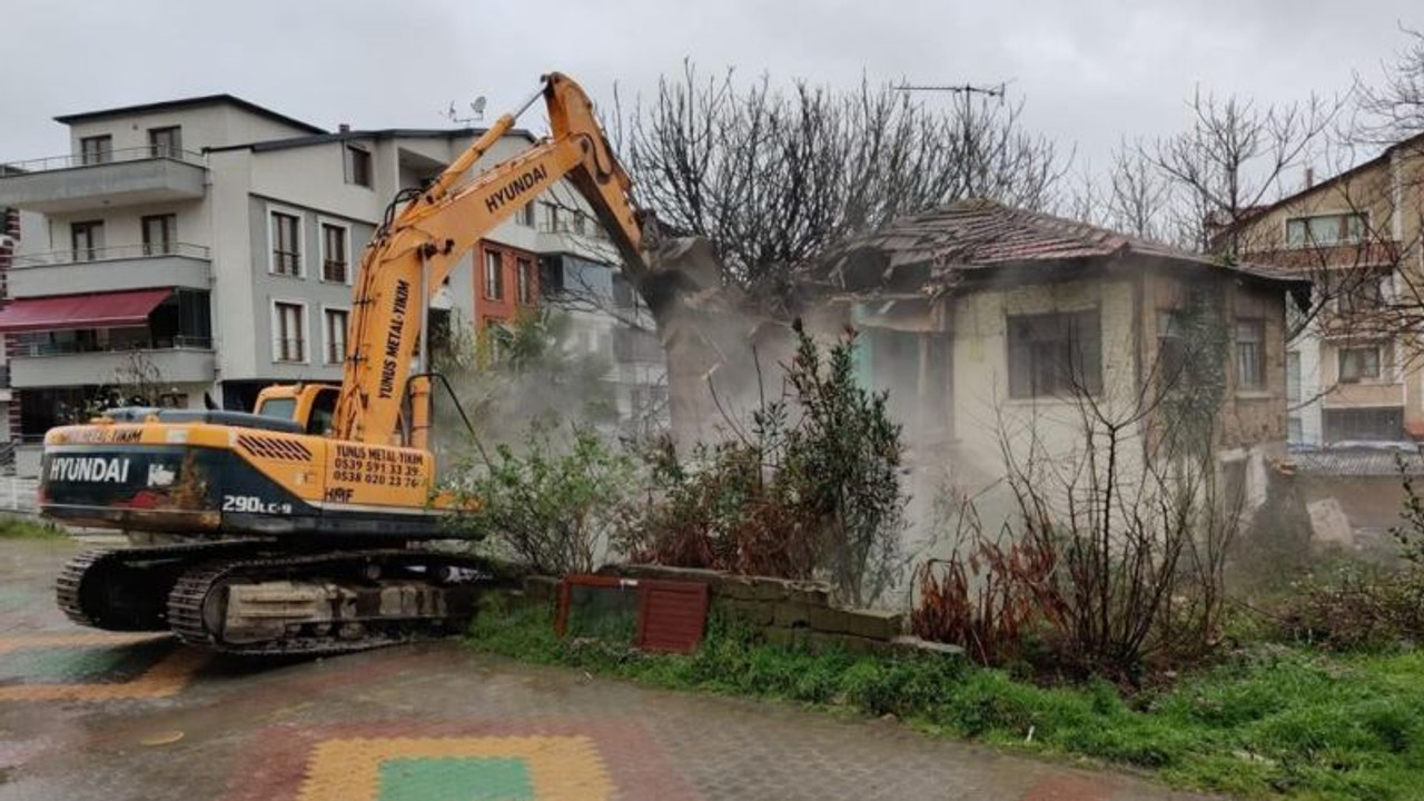 94 tanesi yıkıldı