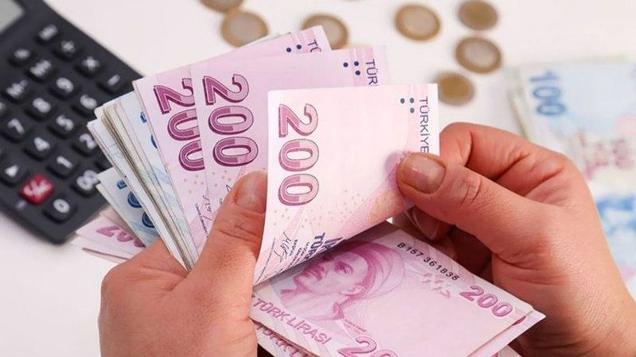 Bireysel borç ödenemez noktada, kredi kartları patladı