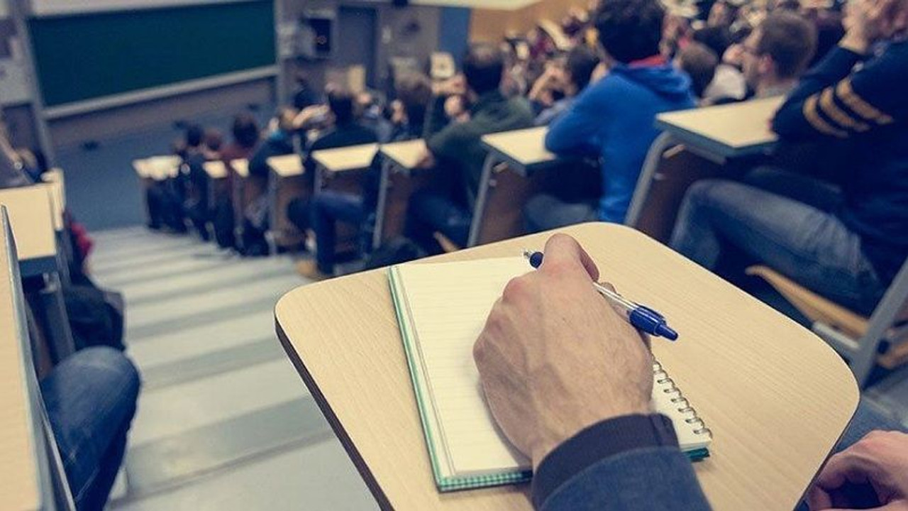 Özel üniversiteler öğrenim ücretlerini açıklamaya başladı: Doktor olmak 3.1 milyon lira!