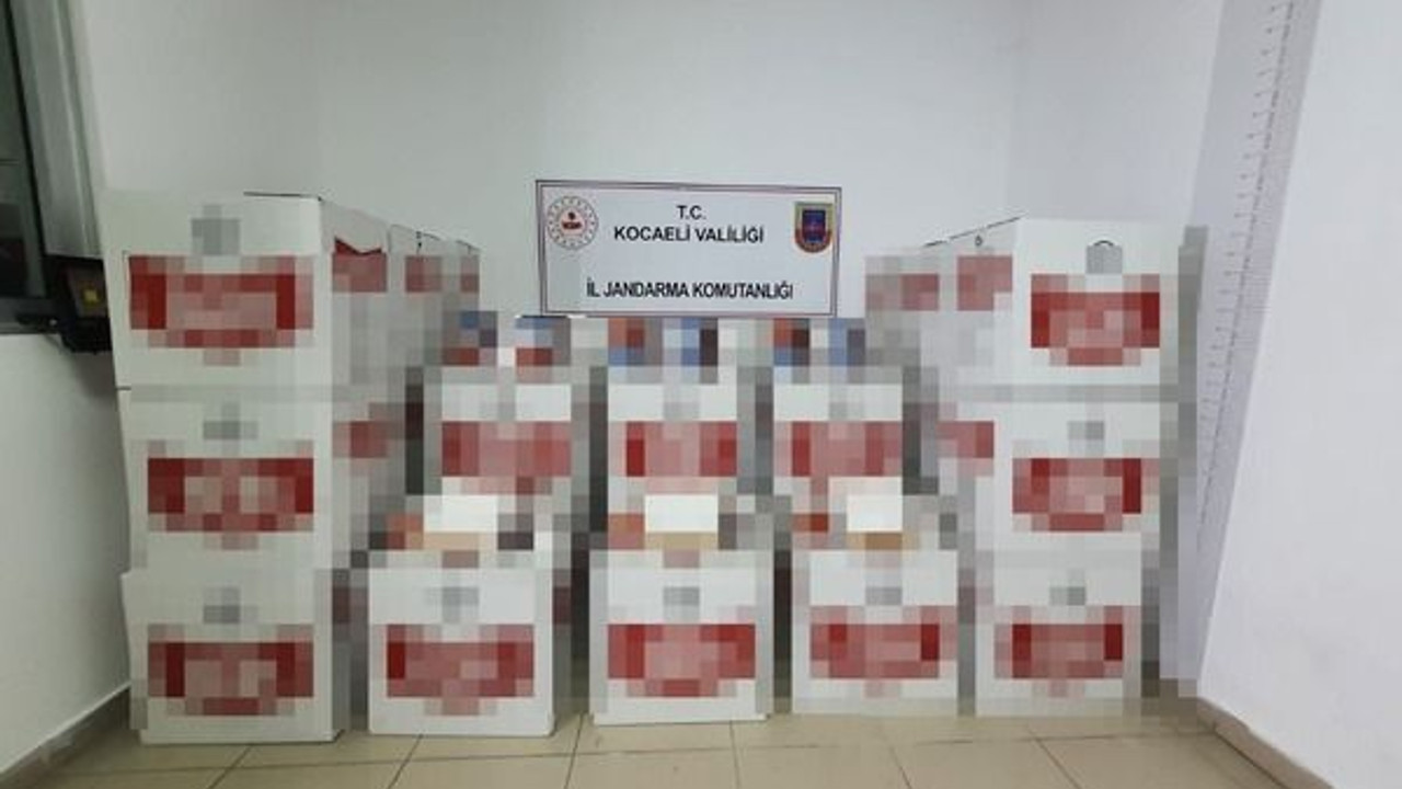Yüz binlerce gram tütün ele geçirildi