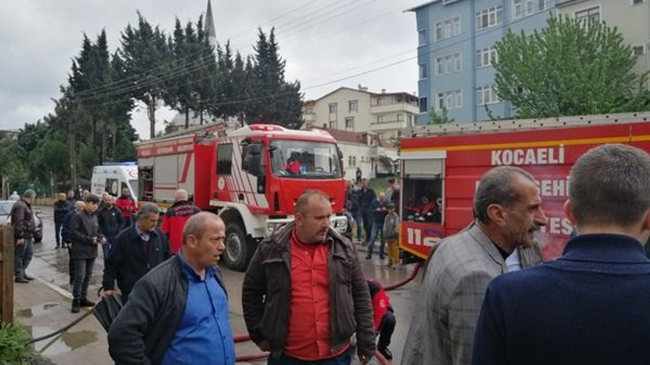 Yatak odasındaki bilgisayar yangın çıkardı