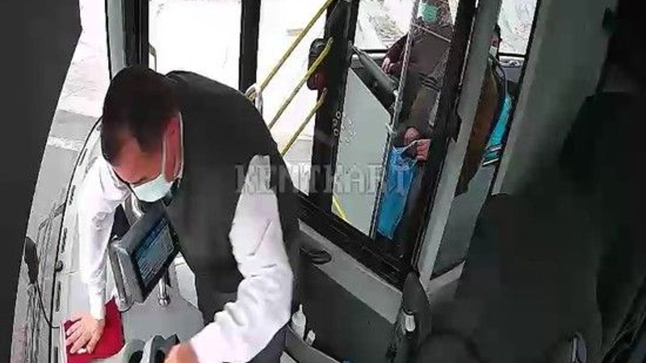 Otobüs şoföründen alkışlanacak hareket