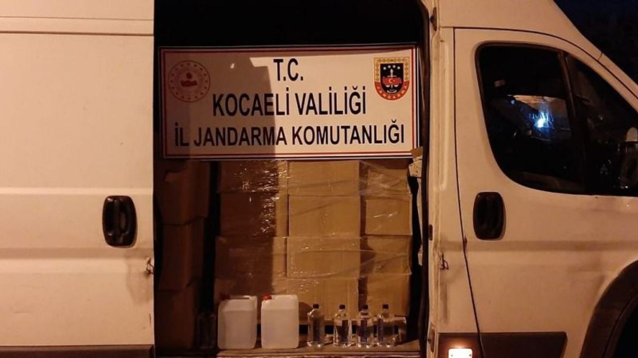 Yüzlerce litre bandrolsüz etil alkol ele geçirildi!