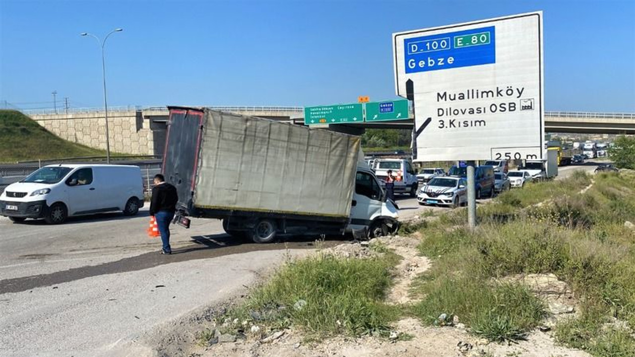Kafa kafaya çarpıştılar: YARALILAR VAR!