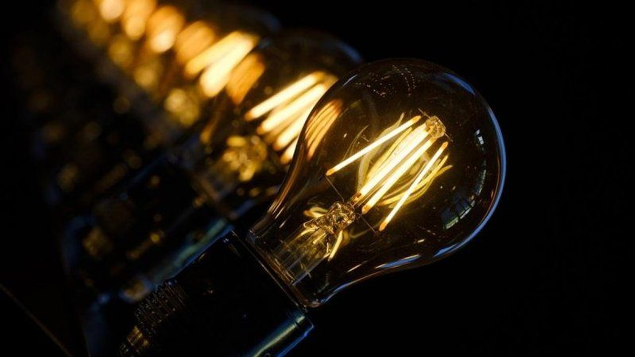 Elektriğe yüzde yüz zam iddiası!