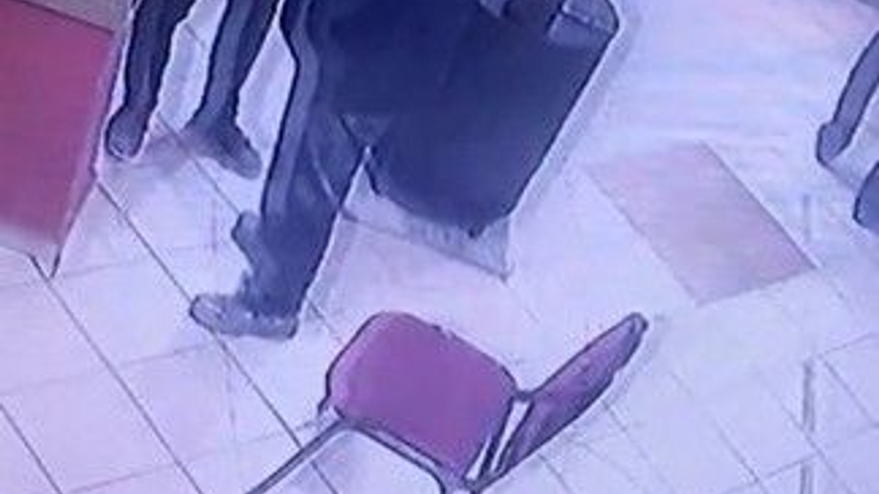 Çocukken istismar edildiği iddiasıyla adam öldürmüştü, yargılanmasına başlandı