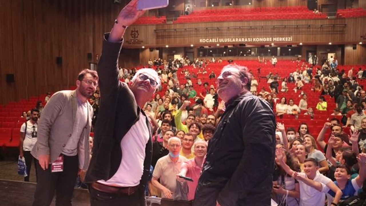 Zafer Algöz ve Can Yılmaz’a Kitap Fuarı’nda büyük ilgi