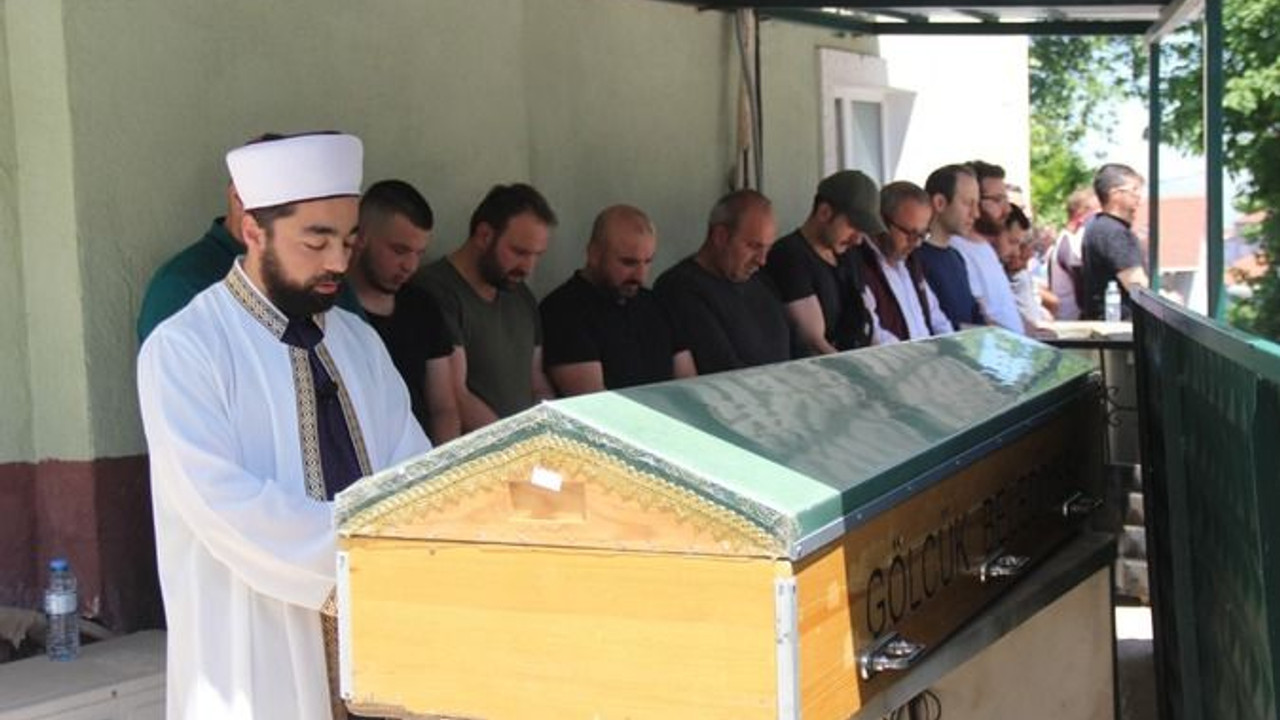 Silahlı kavgada ölen kişi son yolculuğuna uğurlandı