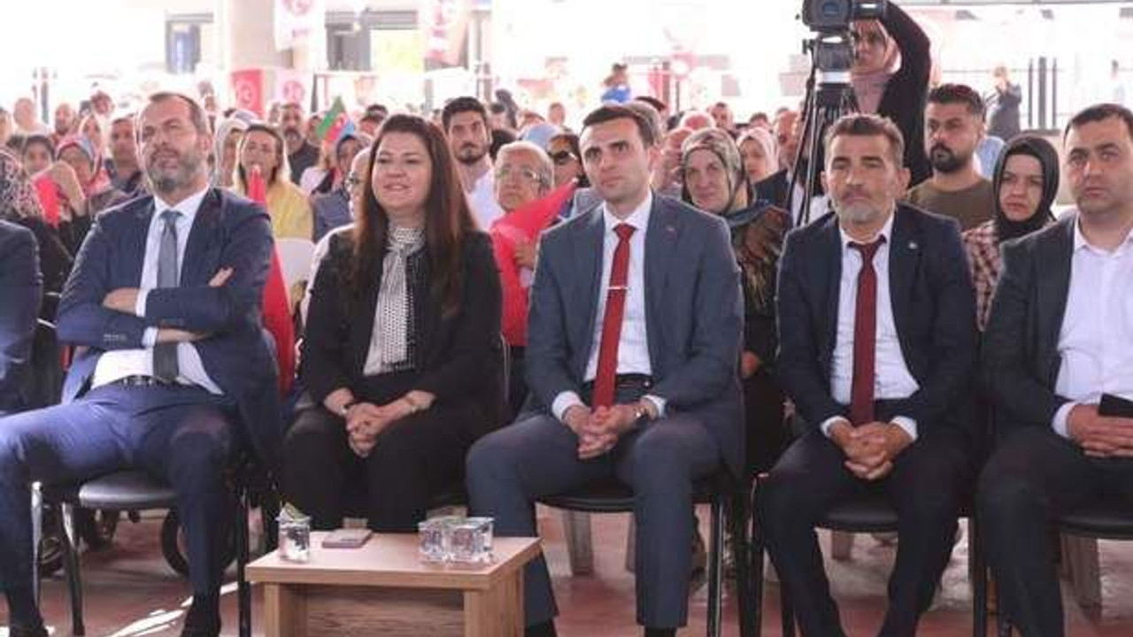 Kurt konserde konuştu CHP’lilere Kaftancıoğlu’yla yüklendi!