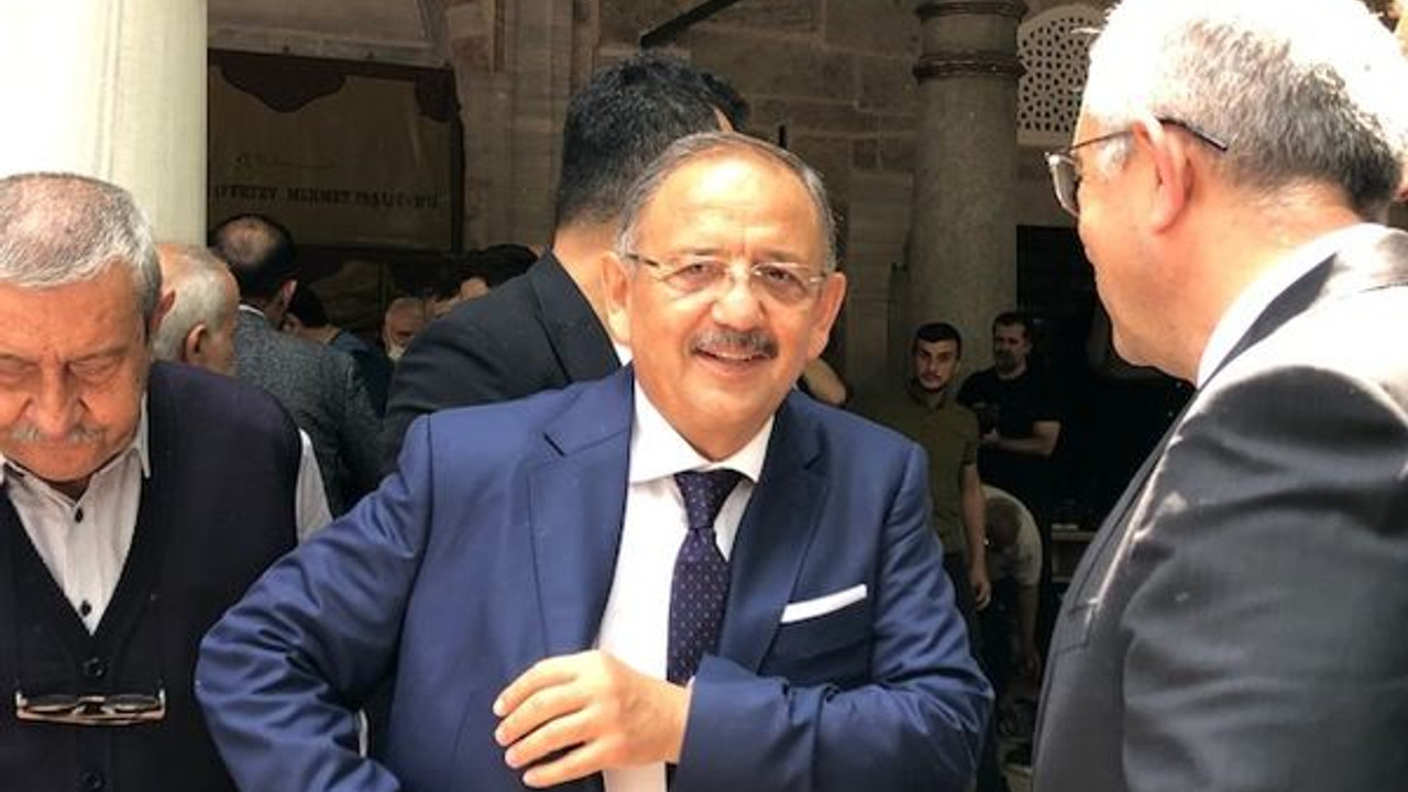 Özhaseki ve Yıldırım Cumhuriyet Bulvarı’nda yürüdü