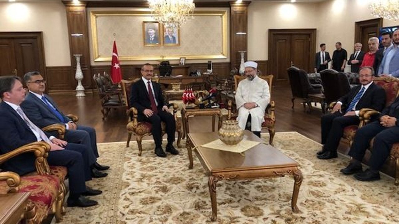 Diyanet İşleri Başkanı’ndan Vali’ye manidar övgü “ORDU’DAKİ GÜZEL HİZMETLERİNE ŞAHİT OLDUK”