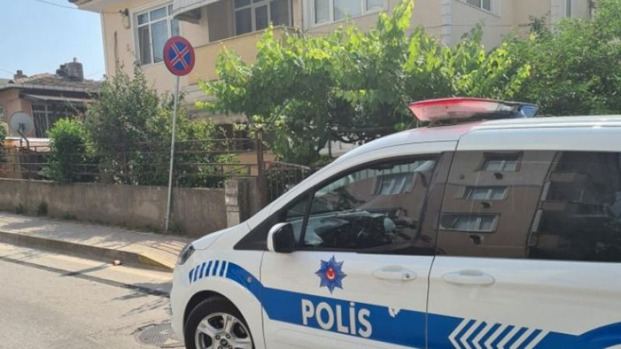 Derince'de, yaşlı kadın evinde ölü bulundu