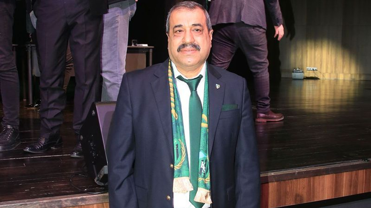 Kocaelispor’da Bekir Halefler de istifa etti!