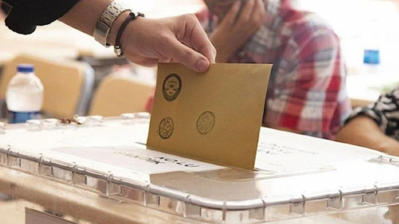 Cumhur ittifakı iki haftada eridi