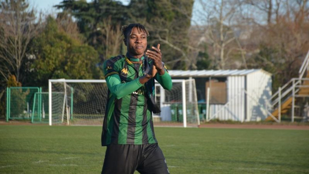 Rasheed Akanbi resmen FC Sheriff’te