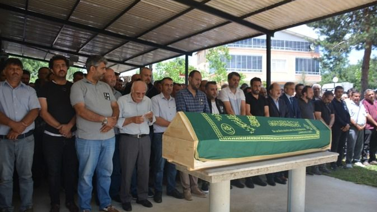 İtalya’daki kazada yaşamını yitirmişti KOCAELİ’DE SON YOLCULUĞUNA UĞURLANDI