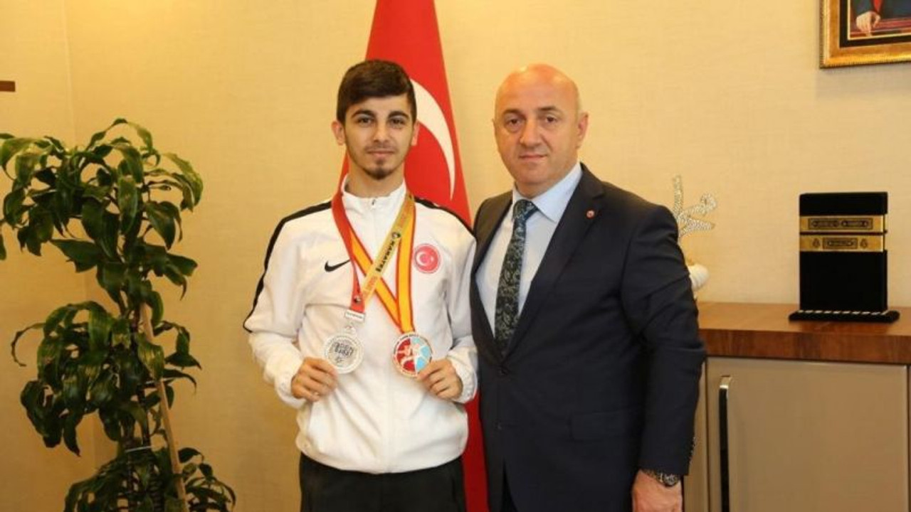 Eray Şamdan Cezayir’de madalya kazandı