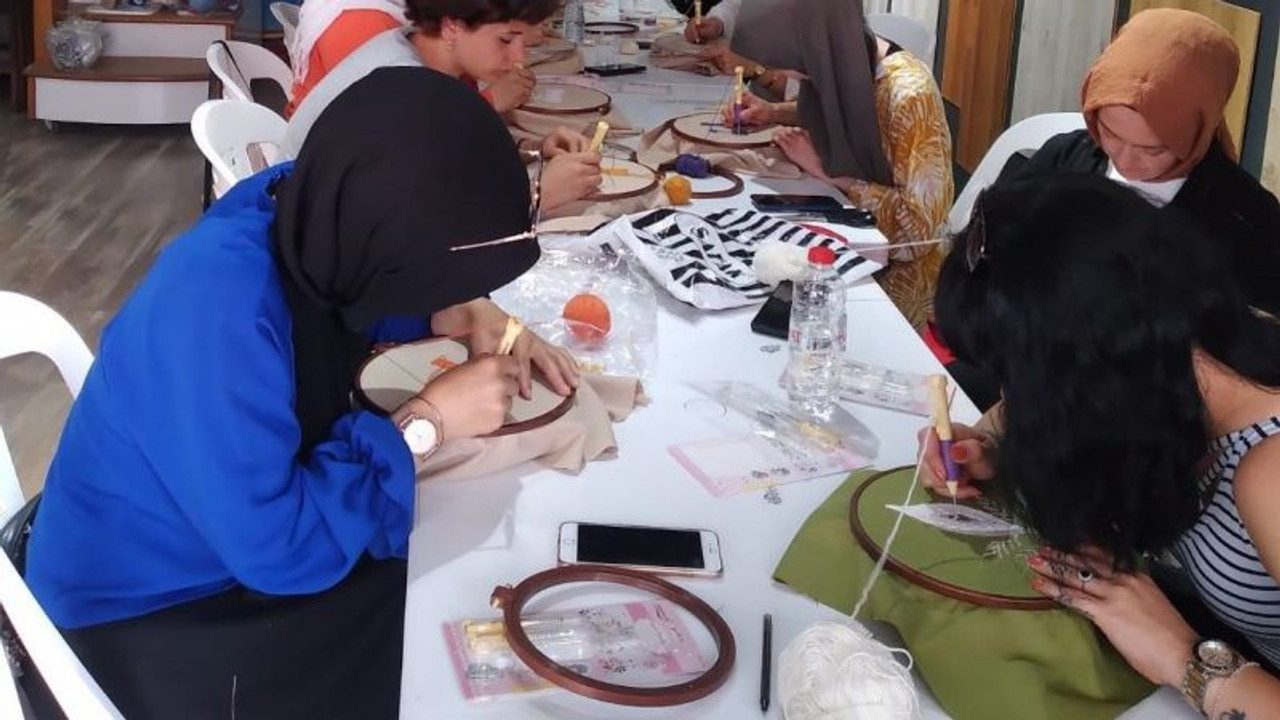 Çınar Kadın Kooperatifi ve Kızılay'dan örnek proje