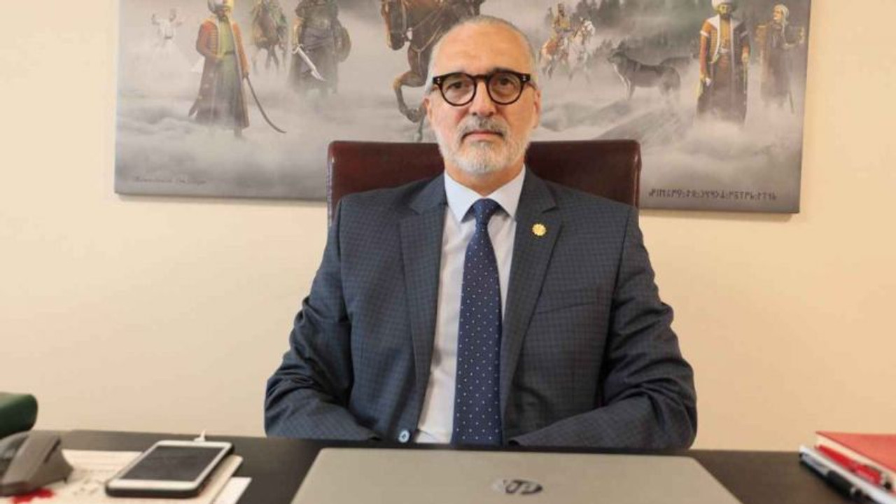 Şakoğlu'ndan çarpıcı açıklama! Hürriyet memleketi yönetenlerin yolunu mu izliyor?