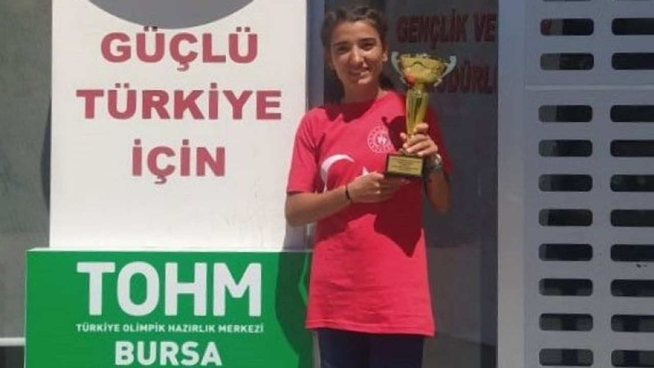 Balkan Maraton Koşusu'nda İzmit Belediyesporlu Dilan koşacak