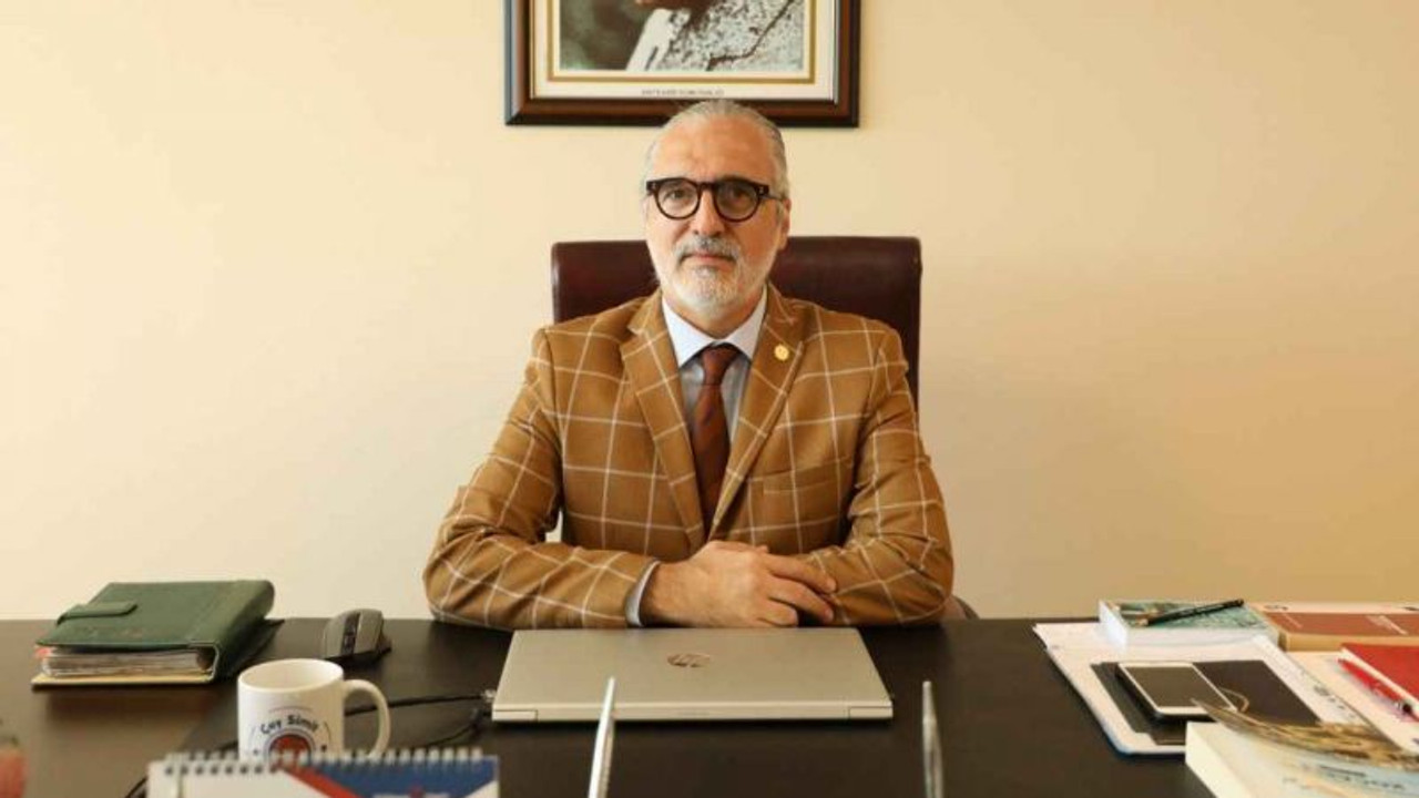 Şakoğlu, Güney'e gönderme yaptı