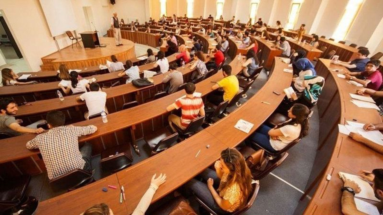 Üniversite adaylarına ücretsiz danışmanlık desteği