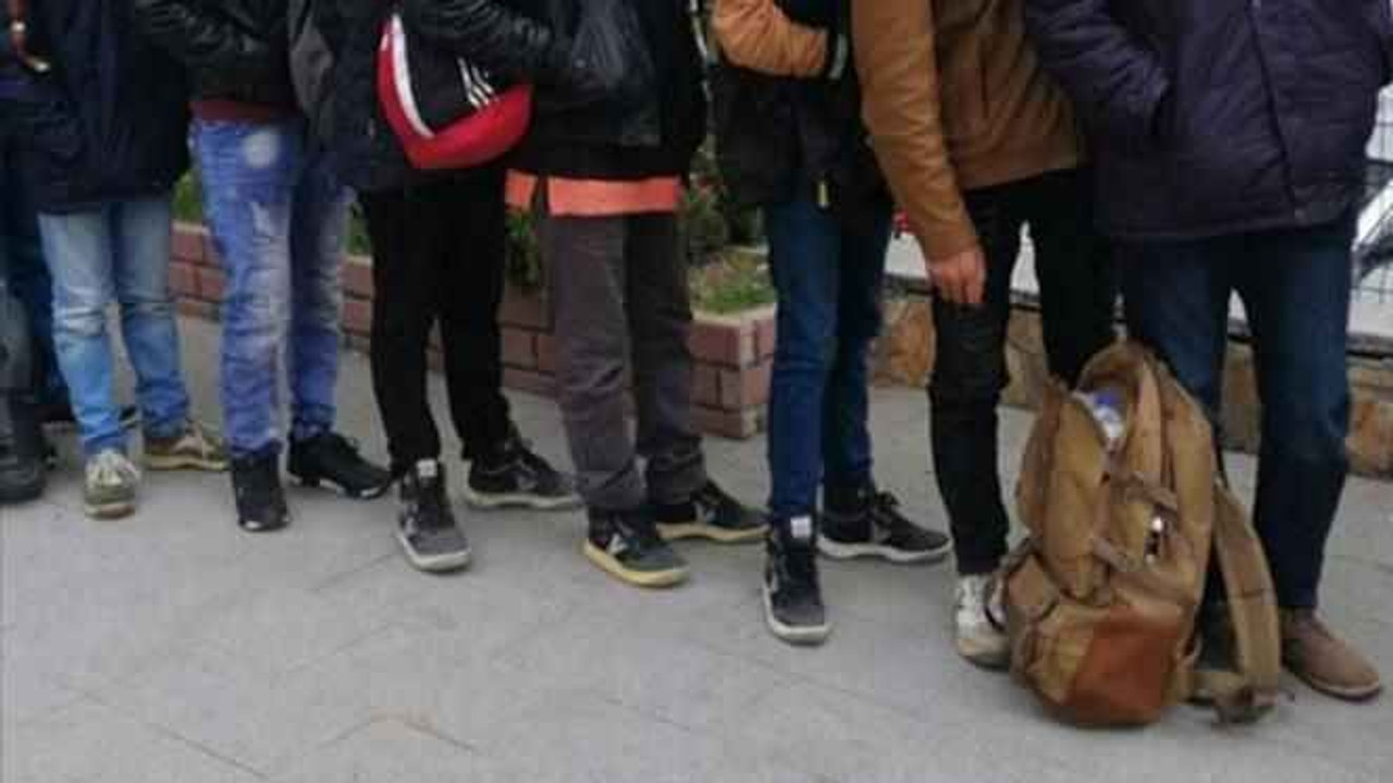 Kocaeli'de 160 göçmen sınır dışı edildi