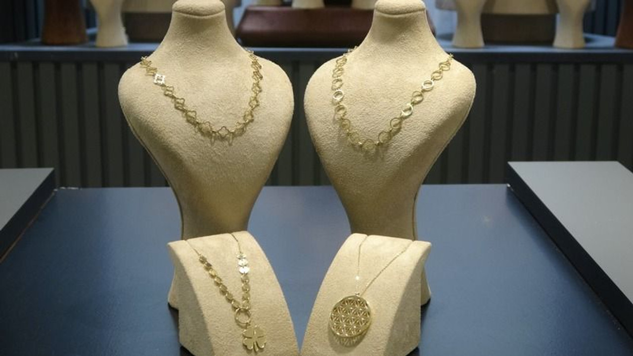 Düğün sezonuyla birlikte çeyrek ve grama olan ilgi yükseldi
