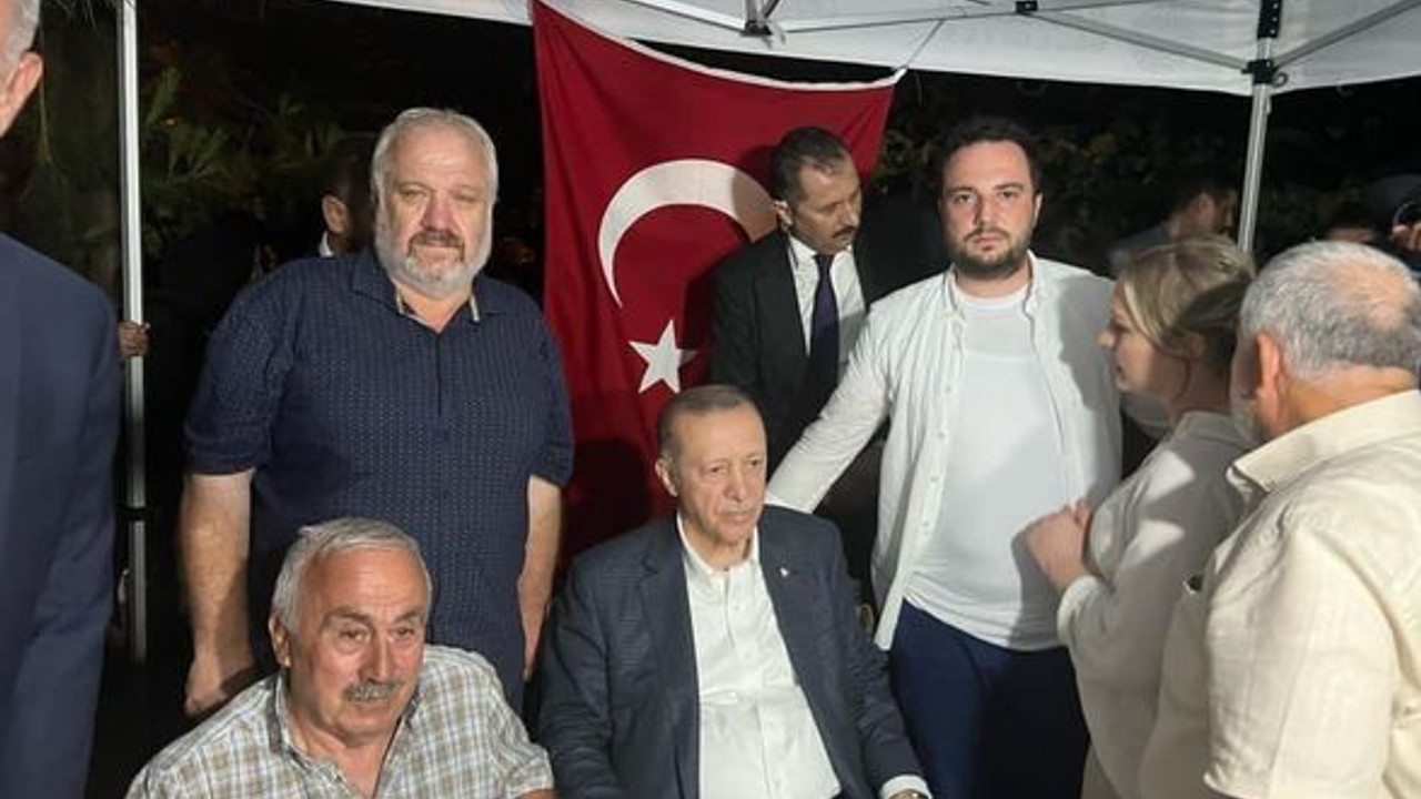 Cumhurbaşkanı Erdoğan şehit ailesinin evinde