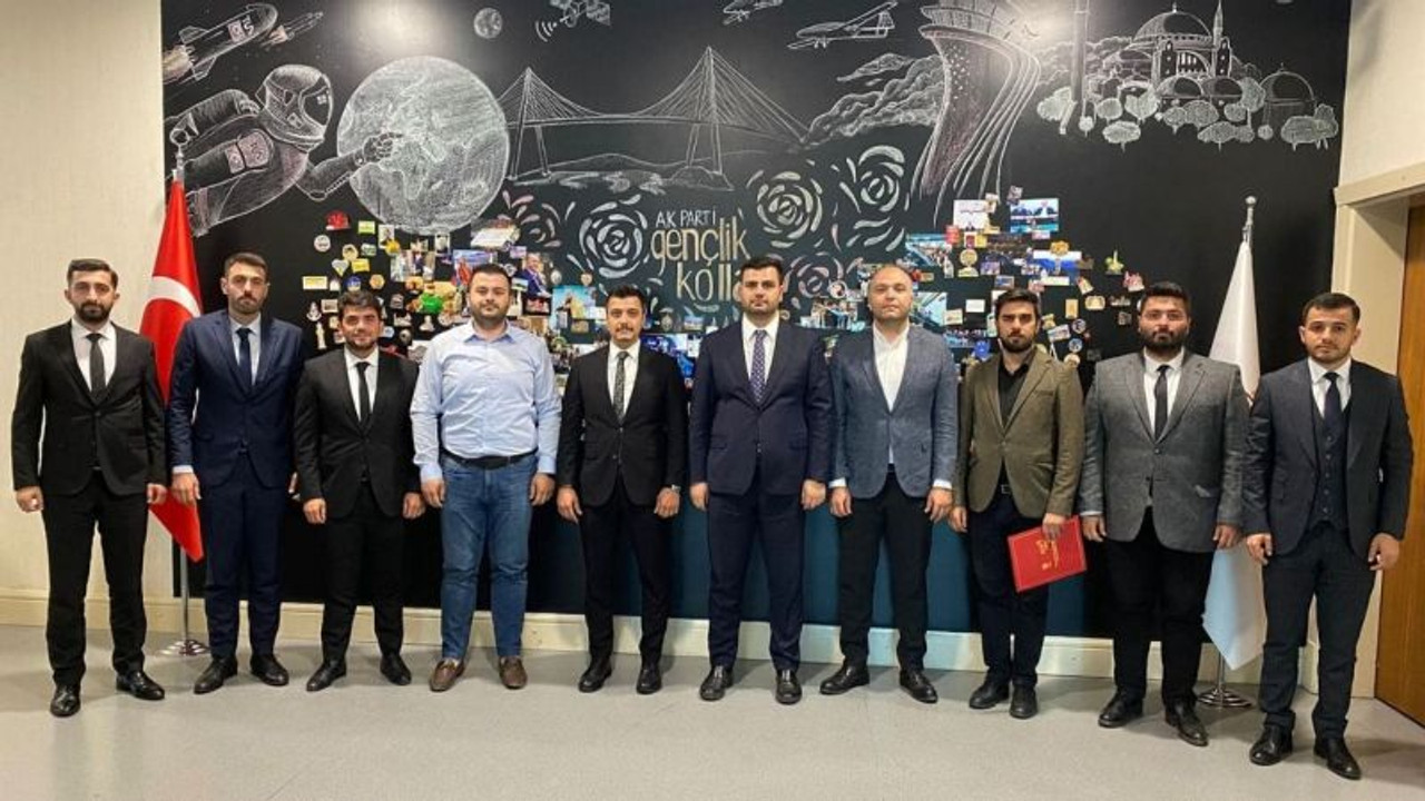 Eski MHP’li AKP’de tepeden inme başkan oldu!