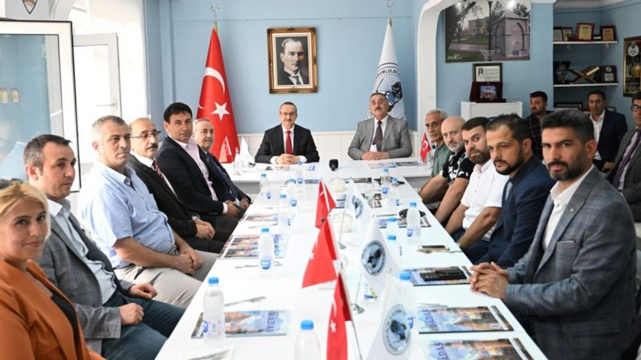 Vali Yavuz: "Erzurumluların kentimize katkısı büyük"