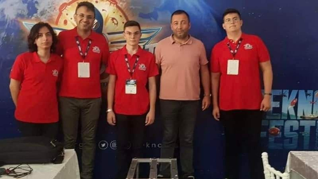 Gölcüklü öğrencilerden büyük başarı