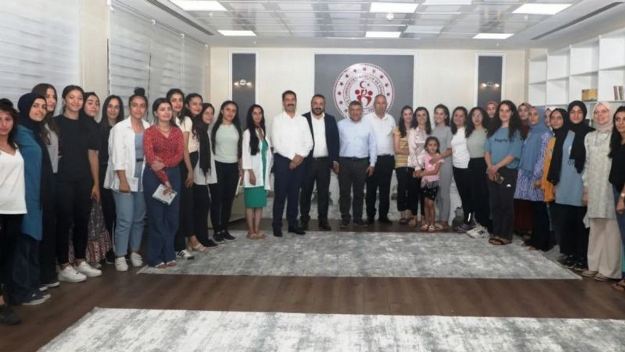 Hakkarili 21 öğrenciye duygusal veda