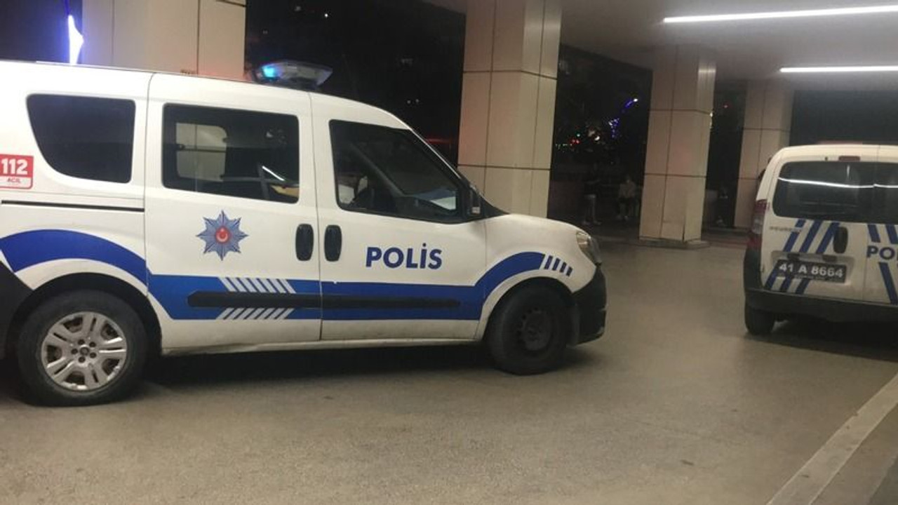 Alkollü şahıs ağaca tosladı