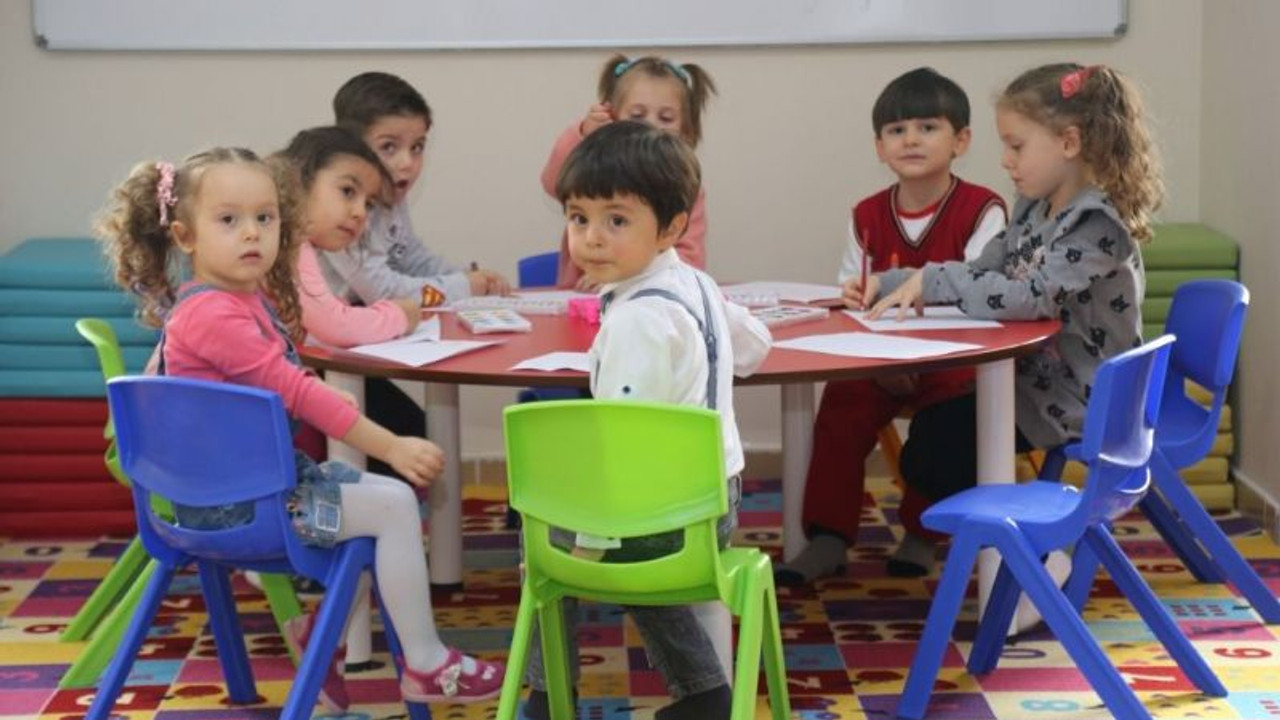 KO-MEK'te annelerin gözü arkada kalmıyor!
