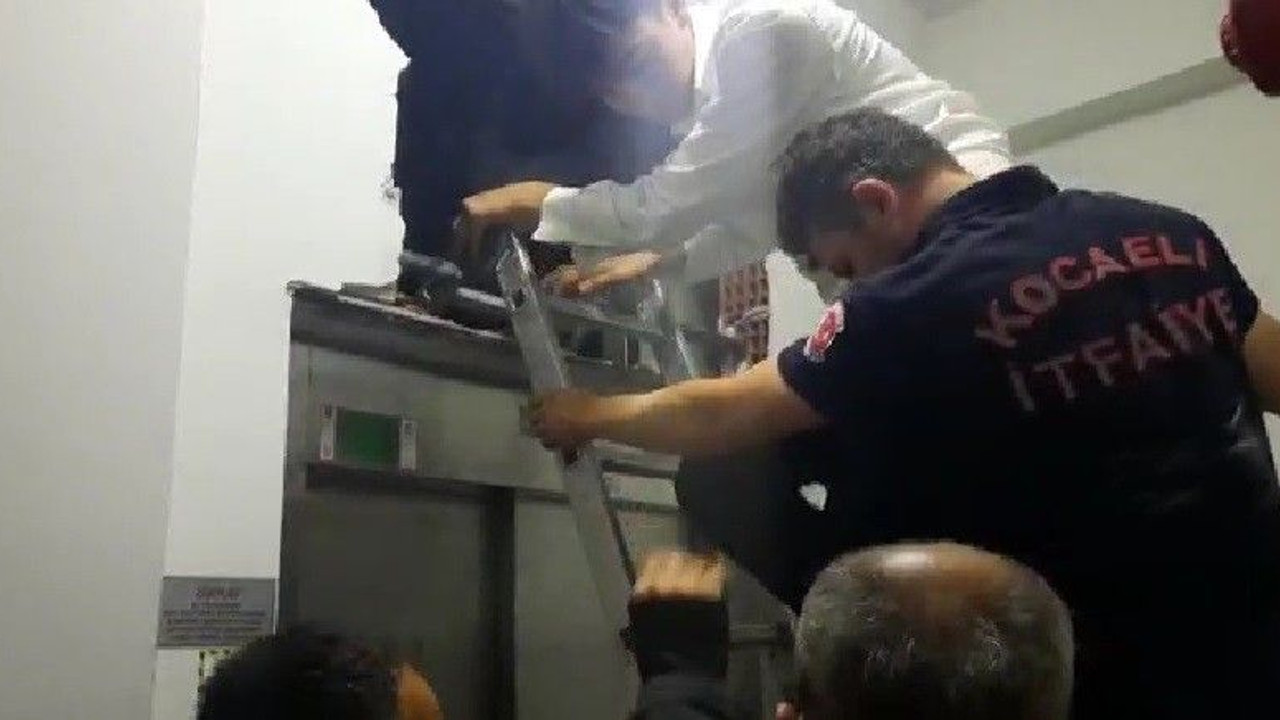 9 kişilik aile asansör kabusundan böyle kurtuldu