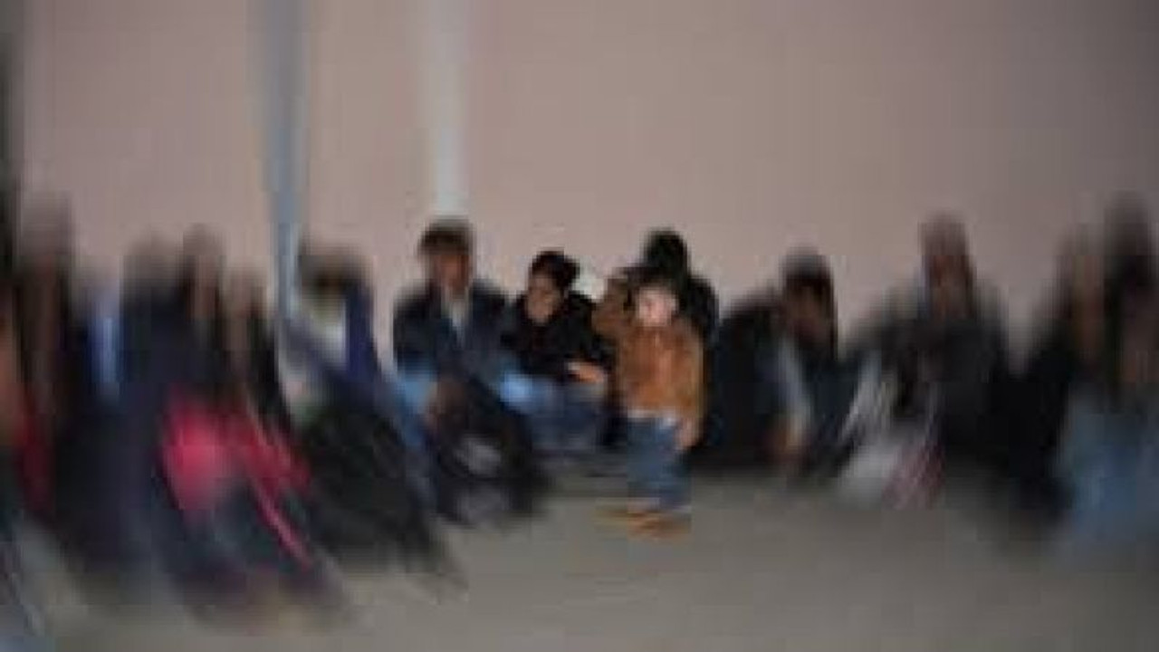 195 göçmen sınır dışı edildi