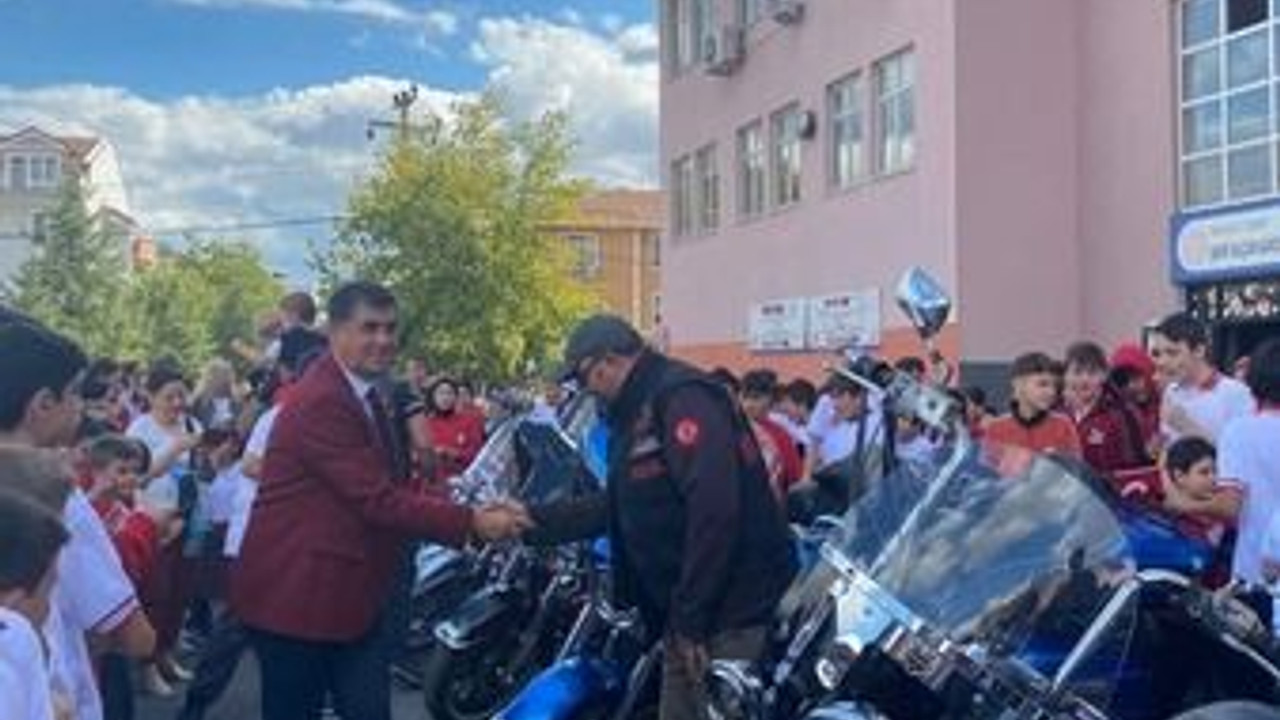 Turkchopper Kocaeli öğrencileri motive etti