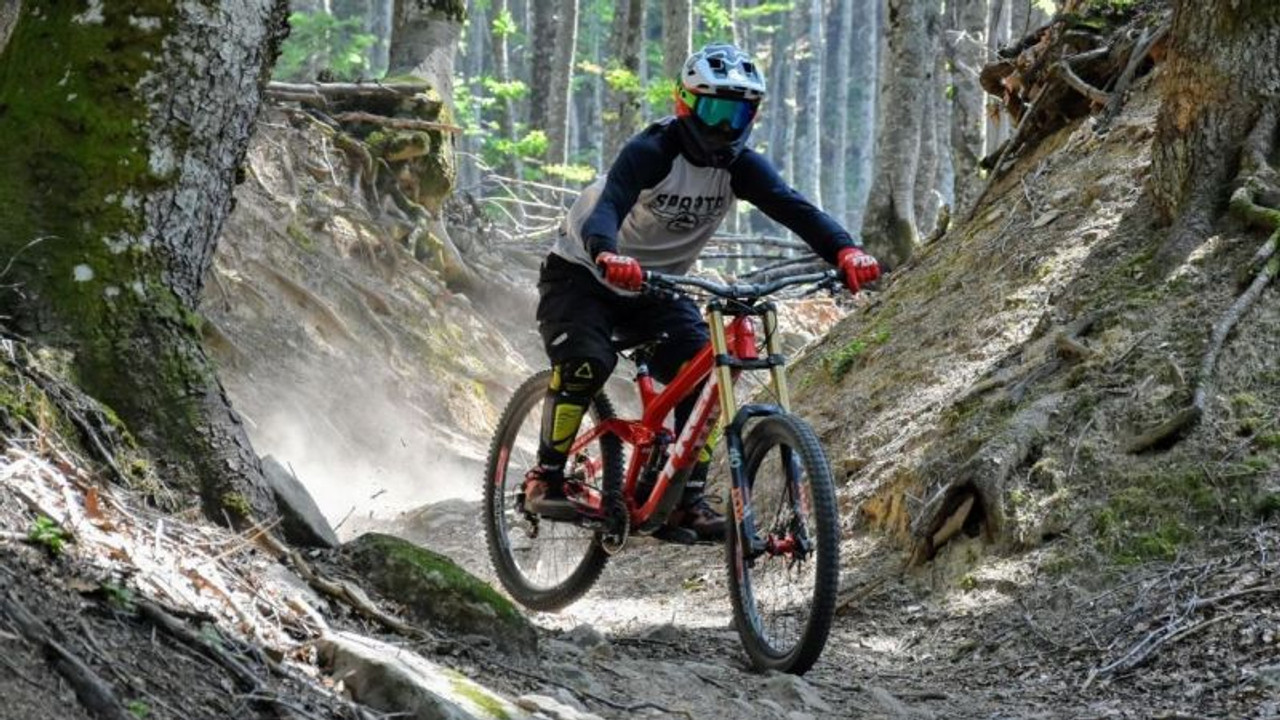 Downhill Cup Gölcük'te!