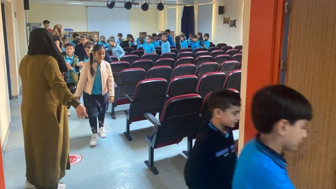 Kocaeli itfaiyesinden miniklere yangın semineri!