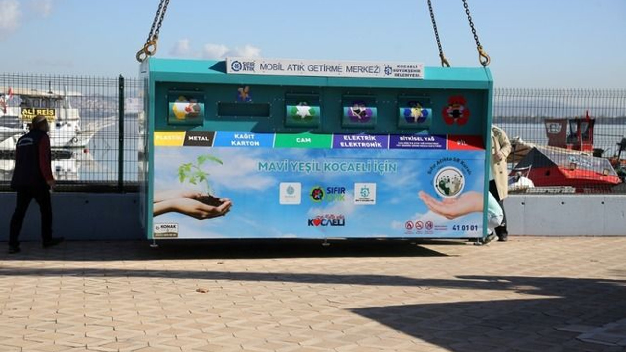 Mobil atık getirme merkezleri çoğalıyor!