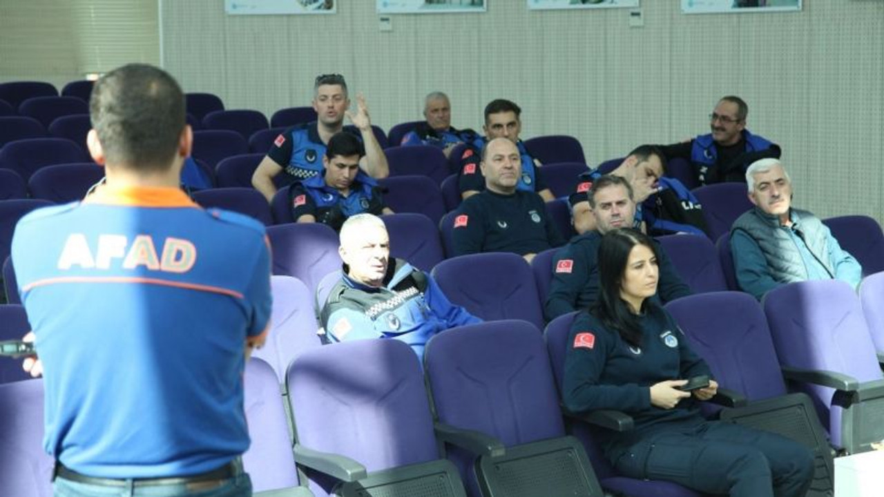 Zabıta ekipleri “Olay Yeri Yönetimi ve Triaj” eğitimi aldı