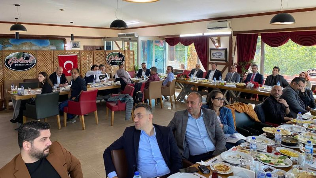 12 ilçenin imar müdürleri, Dilovası'nda toplandı