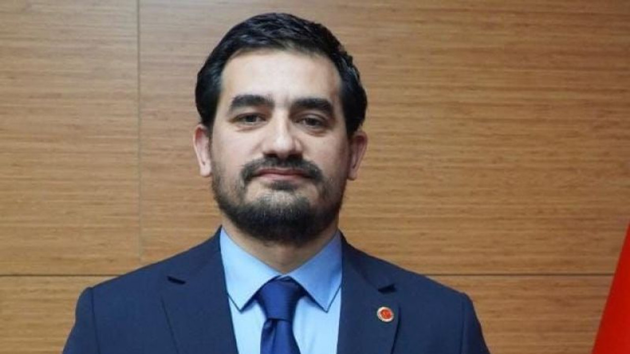 Saadet İzmit, kongreye gidiyor