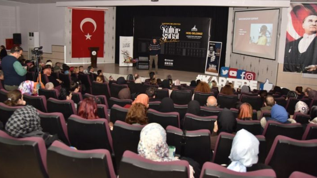 Uzmanı uyardı: "İlk 36 ay çocuklar ekrana hiç bakmamalı"