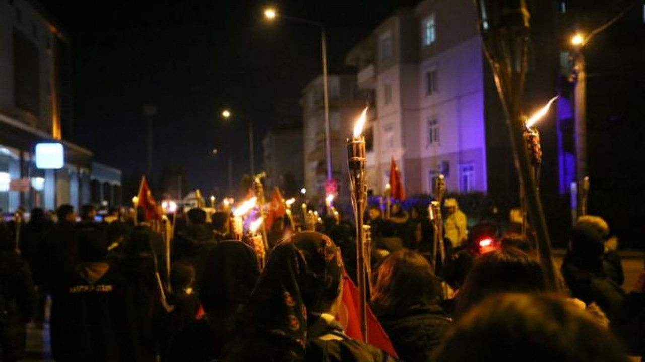 Derince’de Sarıkamış şehitleri için yürüdüler