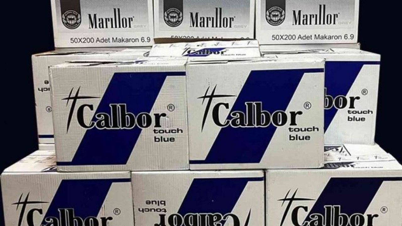 Kocaeli’de 230 bin içi dolu makaron ele geçirildi