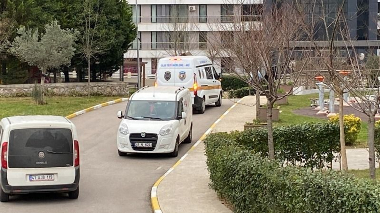 Anne, oğlunu tabancayla yaraladı