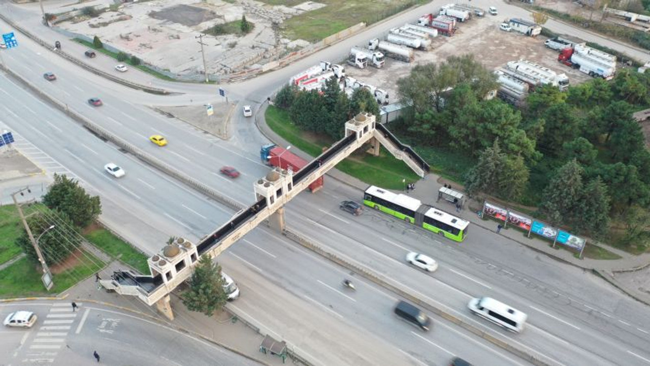 60 Evler ve Çenesuyu'na iki modern üstgeçit